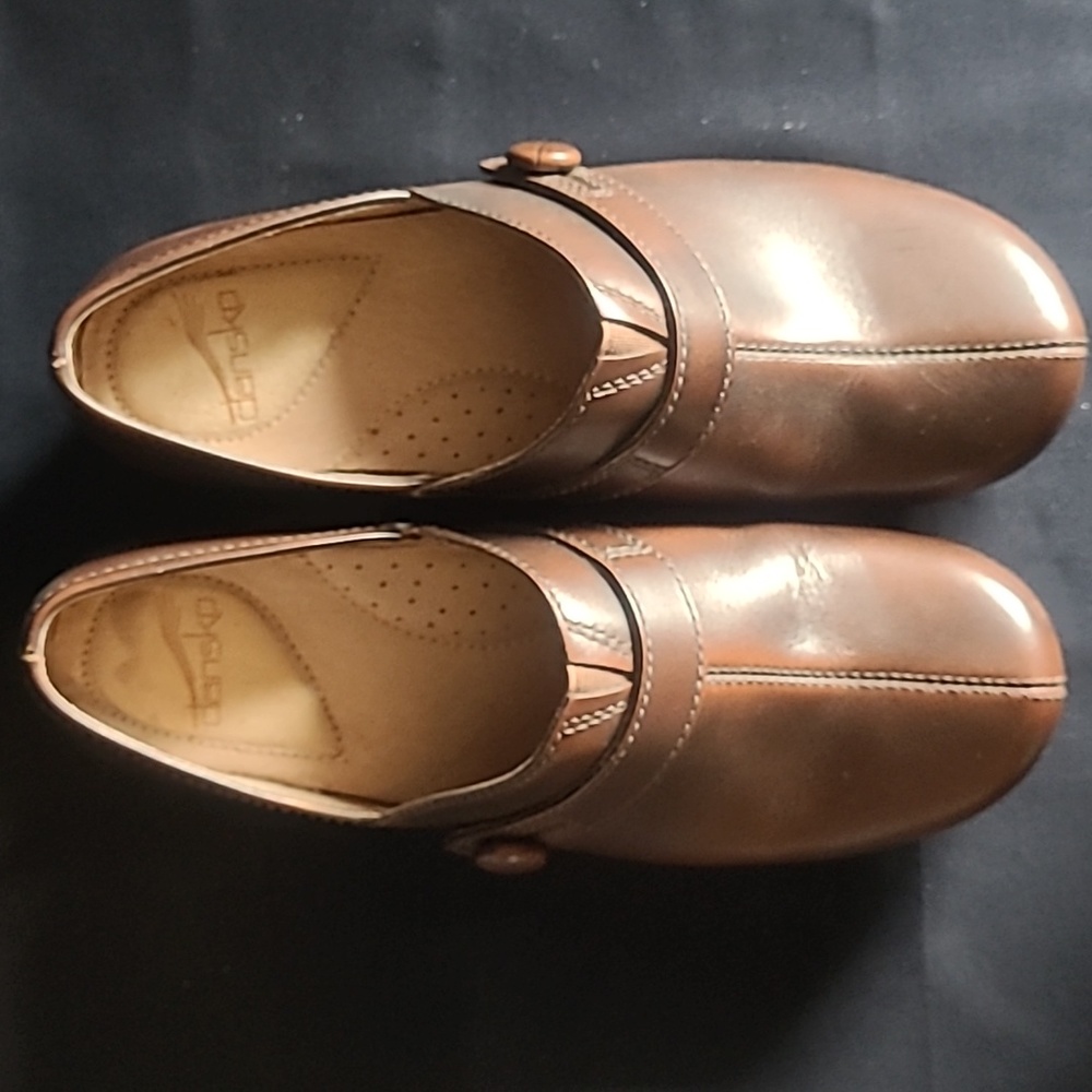 Women's Dansko 39 Clog